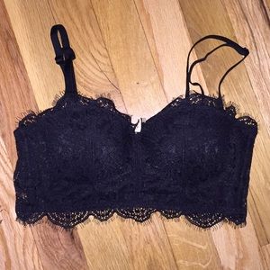 VICTORIAS SECRET PINK | black lace bralette